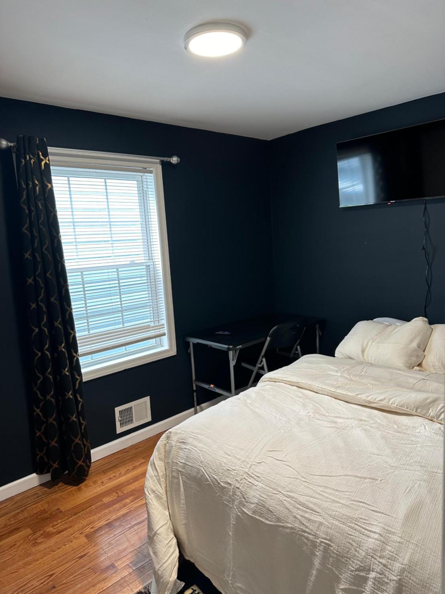Fidelia Crystal Room, Queen Bed Minutes From Newark Liberty International Airport And Newark Penn Station Irvington Eksteriør bilde
